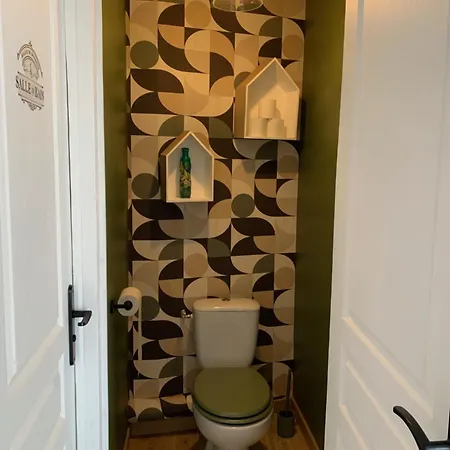 Sur Sarthe Apartmán *