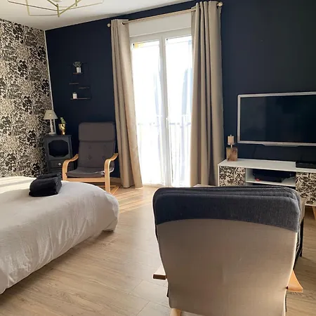 Sur Sarthe Διαμέρισμα